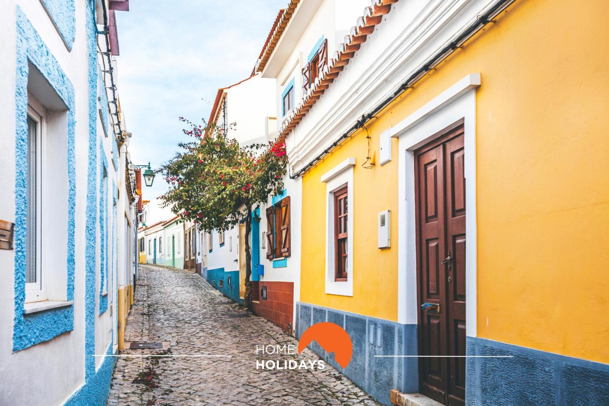 #275 Only Families - A Flor By Home Holidays Apartment