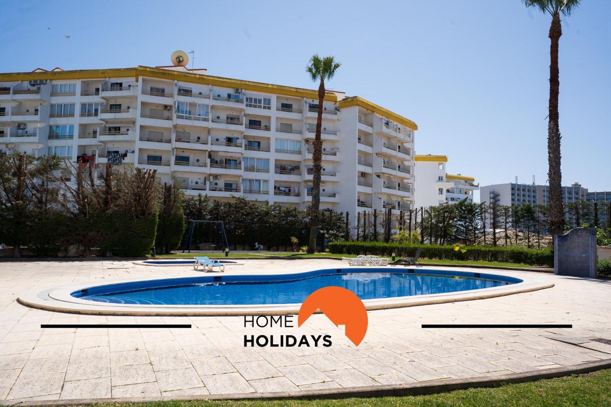 #275 Only Families - A Flor By Home Holidays *